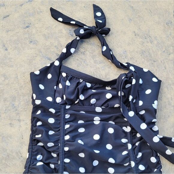 🤸‍♀️3 for 12🤸‍♂️ Halter Style Polka Dot One Piece with Ruffles - Picture 4 of 6